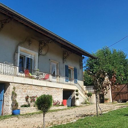 Vila Les Fontaines Laives Exteriér fotografie